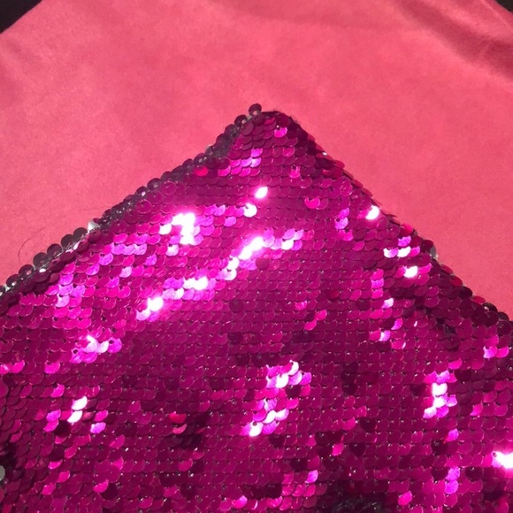 2 Sequin color change Pillow Cases NWOTS - Picture 11 of 11
